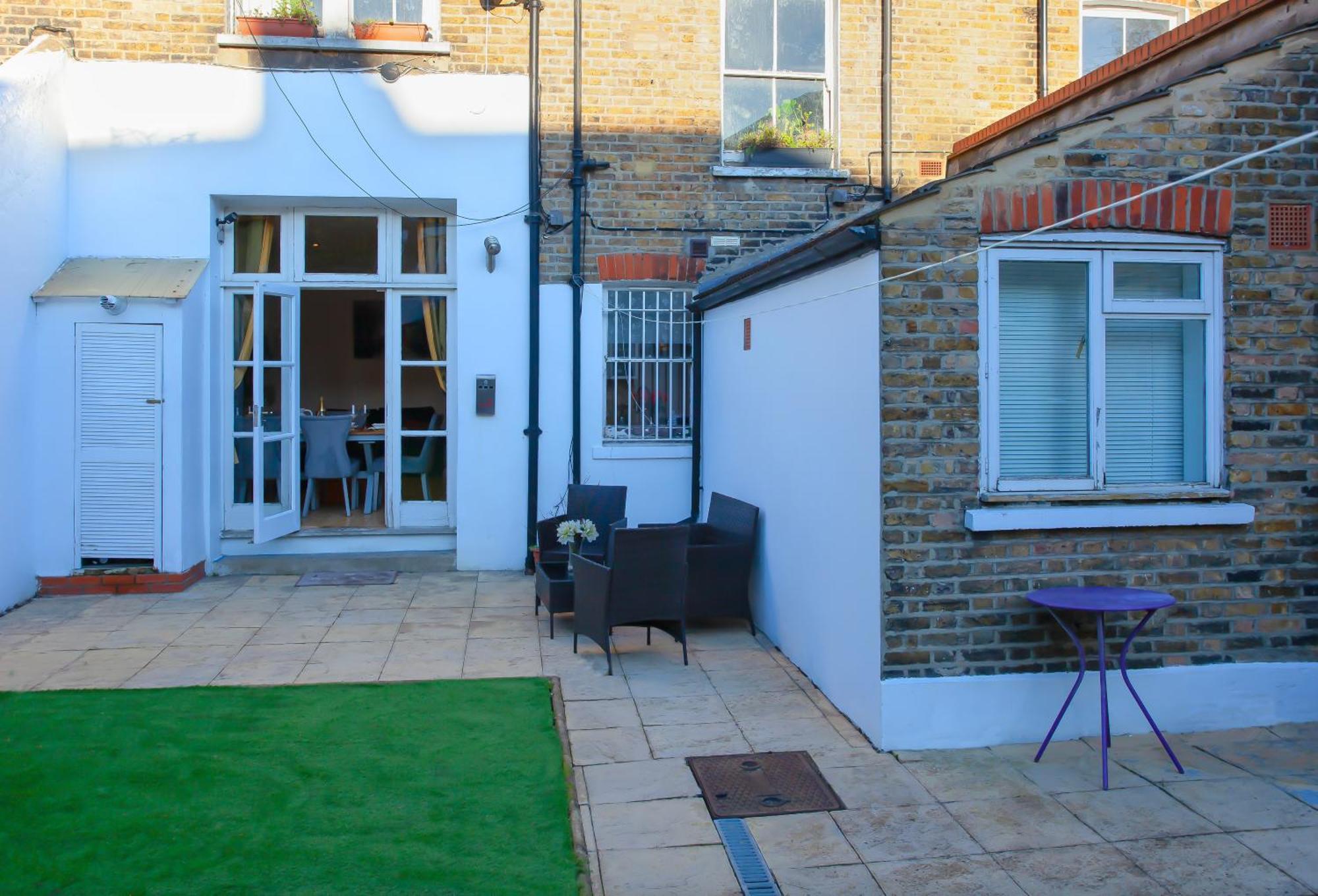 Appartement Templar Large Garden Flat *